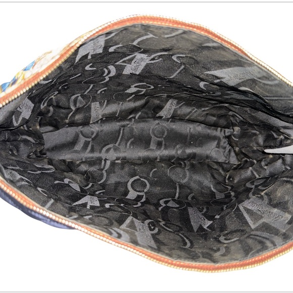 Salvatore Ferragamo Jungle / Animal Print Tote - Detachable Pouch - Picture 7 of 12